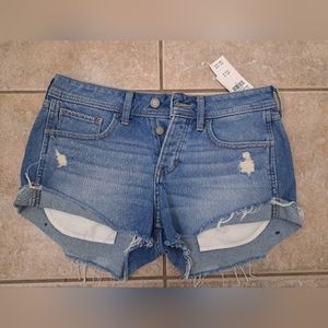 Hollister jean shorts size 3